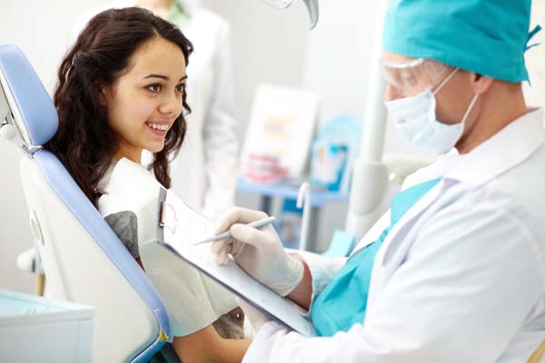 How You Can Avoid Needing To See An Emergency Dentist