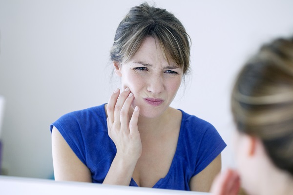 What Are Signs Of TMJ? [Temporomandibular Disorder]